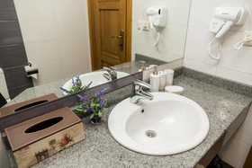 Tbili Metekhi Boutique Hotel