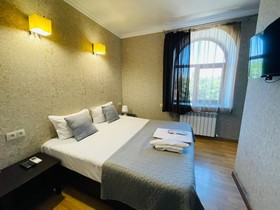 My City Hotel