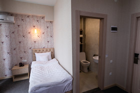 Blossom Inn