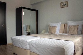 Oriental Hotel