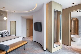 Paragraph Freedom Square, a Luxury Collection Hotel, Tbilisi