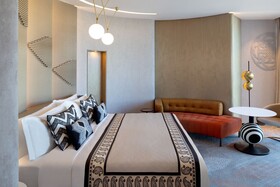 Paragraph Freedom Square, a Luxury Collection Hotel, Tbilisi