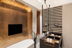 Paragraph Freedom Square, a Luxury Collection Hotel, Tbilisi