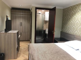 Penthouse Hotel