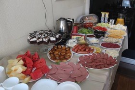 Qeroli Hotel