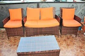 Qeroli Hotel