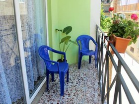 Qeroli Hotel
