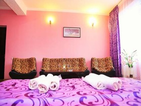 Qeroli Hotel