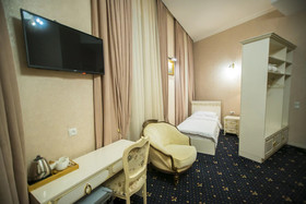 Vintage Hotel