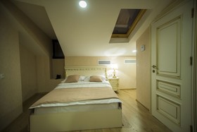 Vintage Hotel