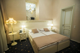 Vintage Hotel