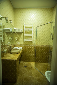 Vintage Hotel