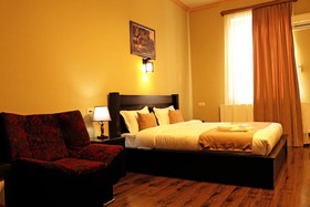 Sisno Hotel