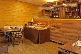 Sisno Hotel