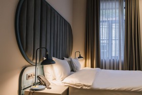 Strofi Hotel