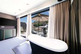 Strofi Hotel
