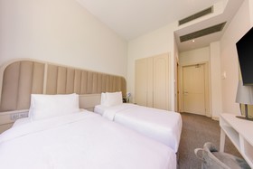 Strofi Hotel