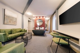 Strofi Hotel
