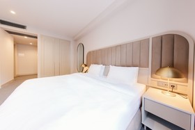 Strofi Hotel