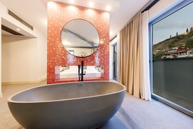 Strofi Hotel