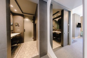Strofi Hotel