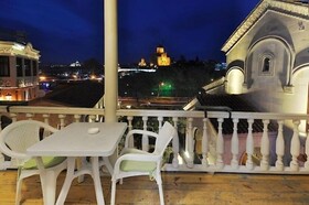 Tbil Inn Hotel