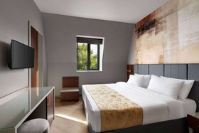 Tbilisi Chambers, Trademark Collection by Wyndham