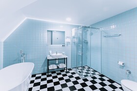 Twenties Hotel