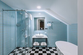Twenties Hotel