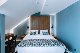Twenties Hotel
