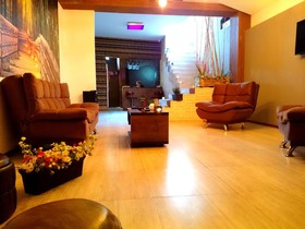Velvet Hotel