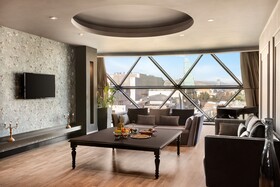 Wyndham Grand Tbilisi