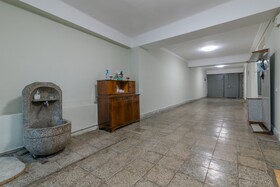 Anna's Guest House
