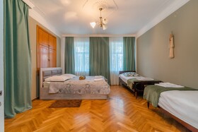 Anna's Guest House