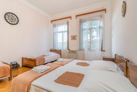 Anna's Guest House