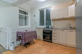 Anna's Guest House