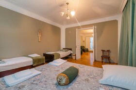 Anna's Guest House