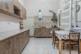 Anna's Guest House