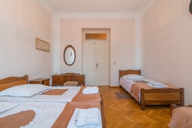 Anna's Guest House
