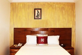 Airport West Hotel