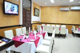 Airport West Hotel