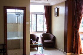 Airport West Hotel