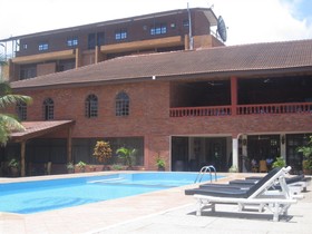 Coconut Grove Regency Hotel