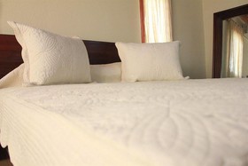 Coconut Grove Regency Hotel