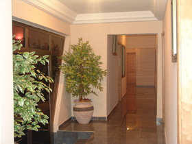 Eastgate Hotel