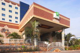 Palms by Eagles Airport City