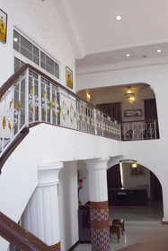 Kingsbridge Royale Hotel