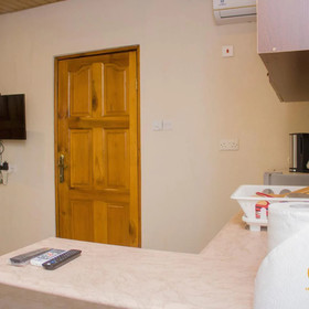 Les Suites Pres