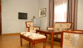 Luxe Suites