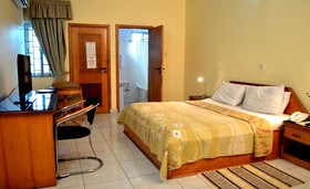 Monarch Hotel